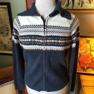 Tiara International sweater